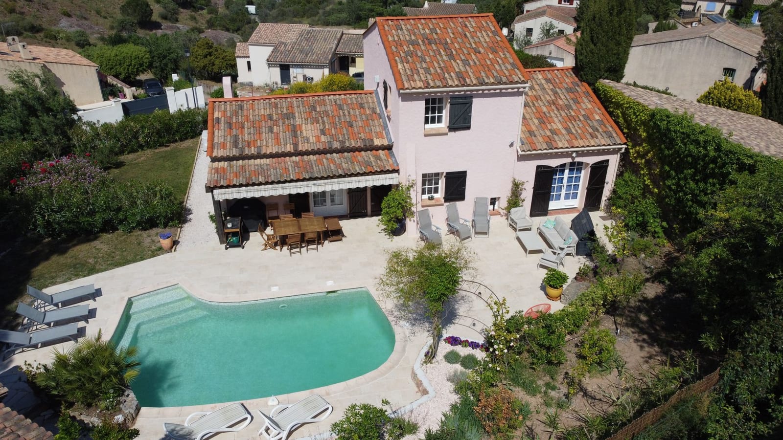 Maison 6 pièces 160 m² – au calme