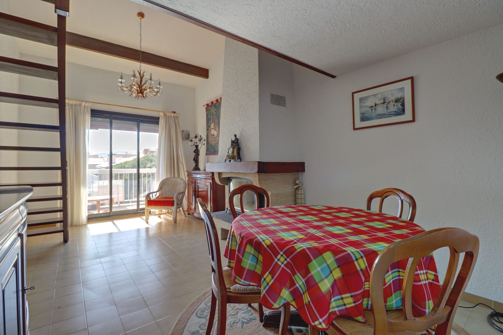 Appartement 4 pièces 74 m² – au calme