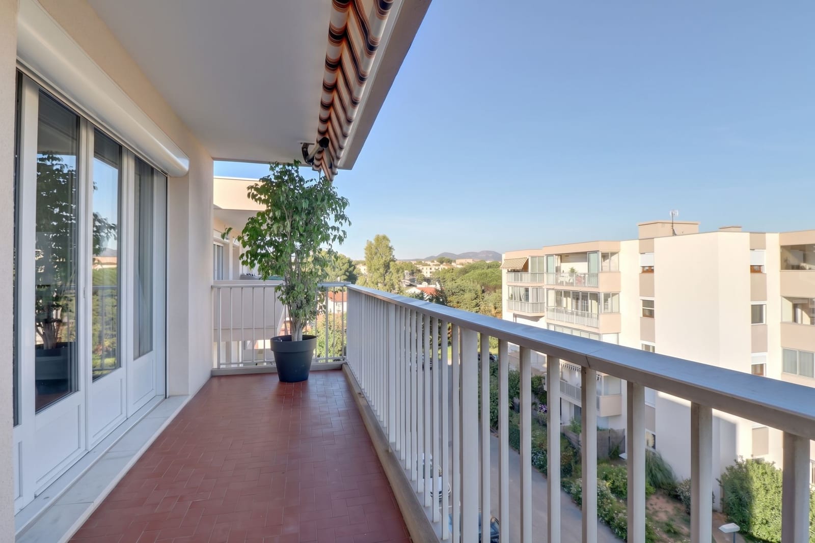 Appartement 2 pièces 48 m² – au calme