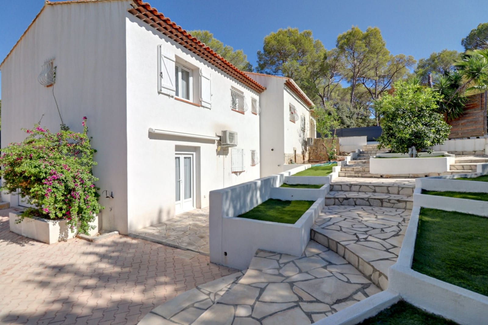 Maison 6 pièces 150 m² – au calme